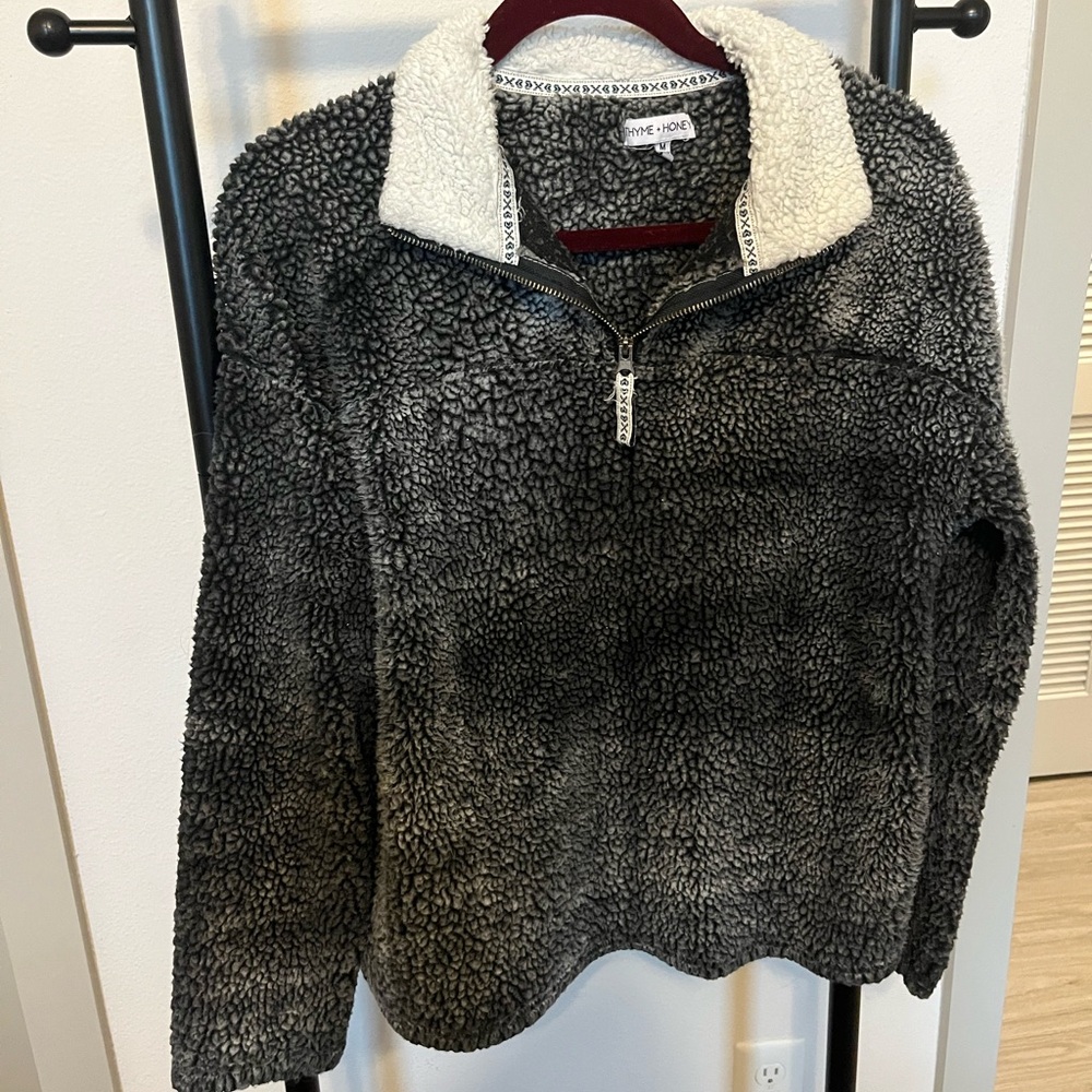 Cozy Sherpa Zip-Up Hoodie - Black